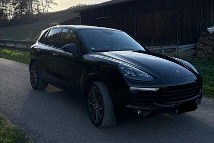 Porsche Cayenne 153.000 km 40.000 &euro; Tuttlingen 78532
