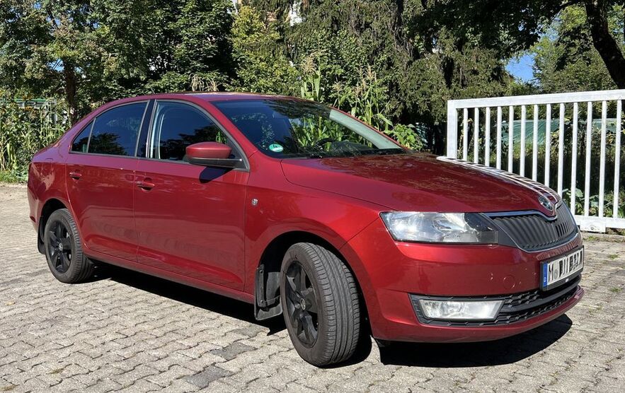 Skoda Rapid 152.000 km 7.000 € Munchen 81245