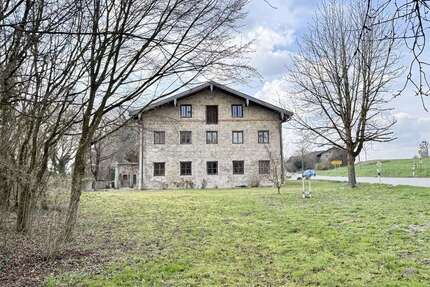 Gewerbeobjekt Burghausen - 840.000&euro; | Angebot:26097711