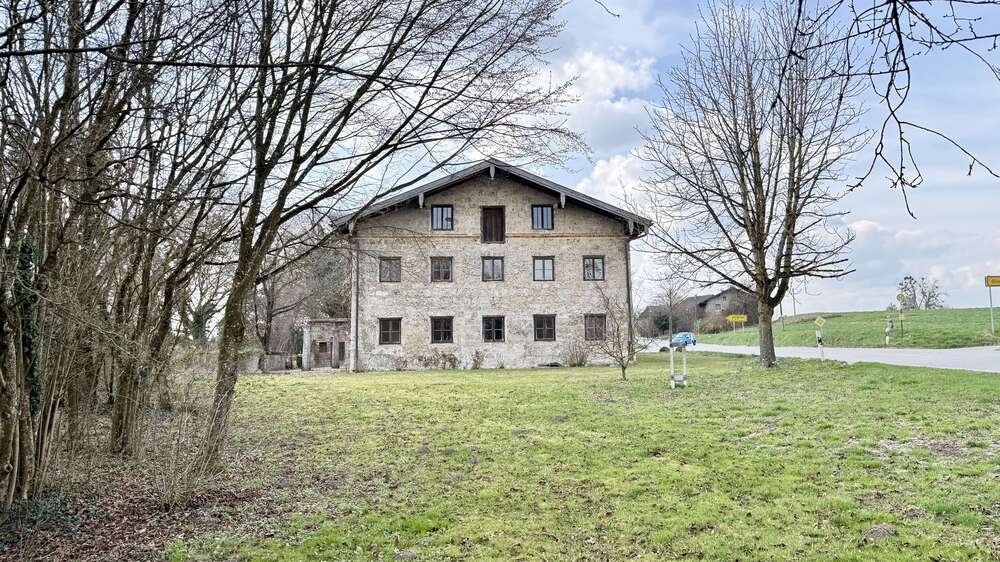 Gewerbeobjekt Burghausen - 840.000&euro; | Angebot:26097711