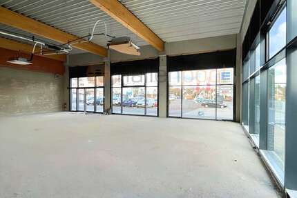 Einzelhandel in Rödental 2.740,90 € 225.25 m² zimmer