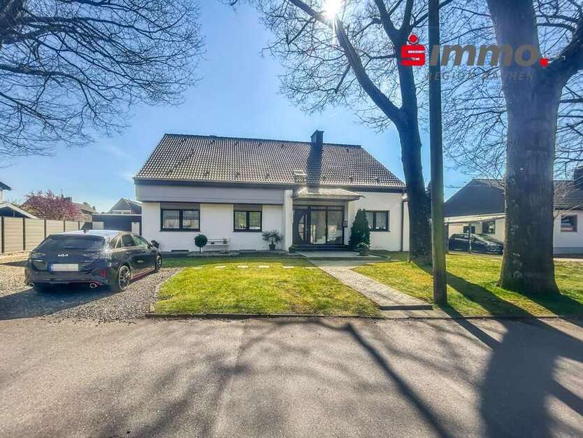 Haus zum Kaufen in Alsdorf 589.000 € 240 m²