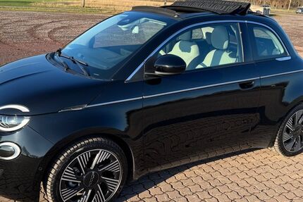 Fiat 500e 32.600 km 18.999 &euro; Minden 32423