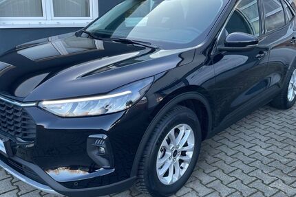 Ford Kuga 2.998 km 28.399 &euro; Leuna 06237