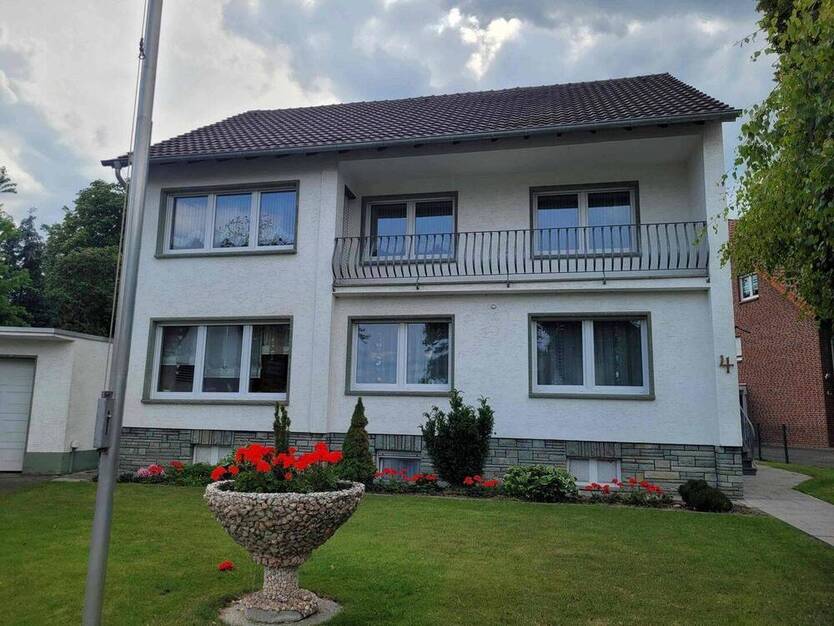 !!3 Zimmer mit Balkon und Garage!!
