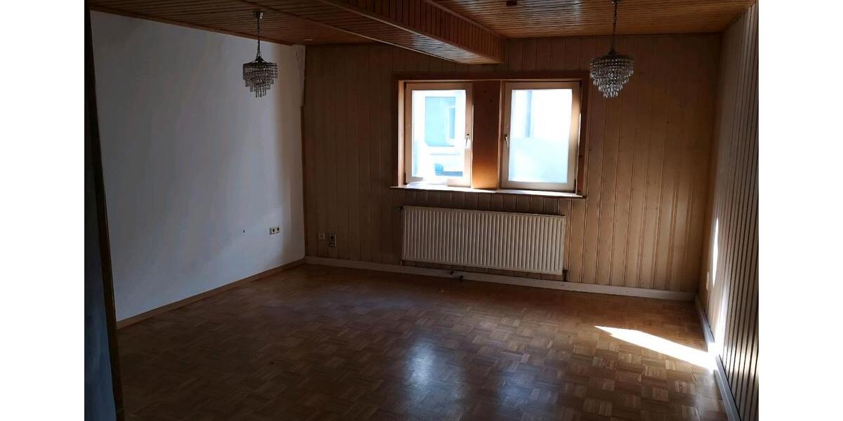Einfamilienhaus Alsfeld - 5 Zimmer, 135 m&sup2;, 1.050&euro; | Angebot:26356858