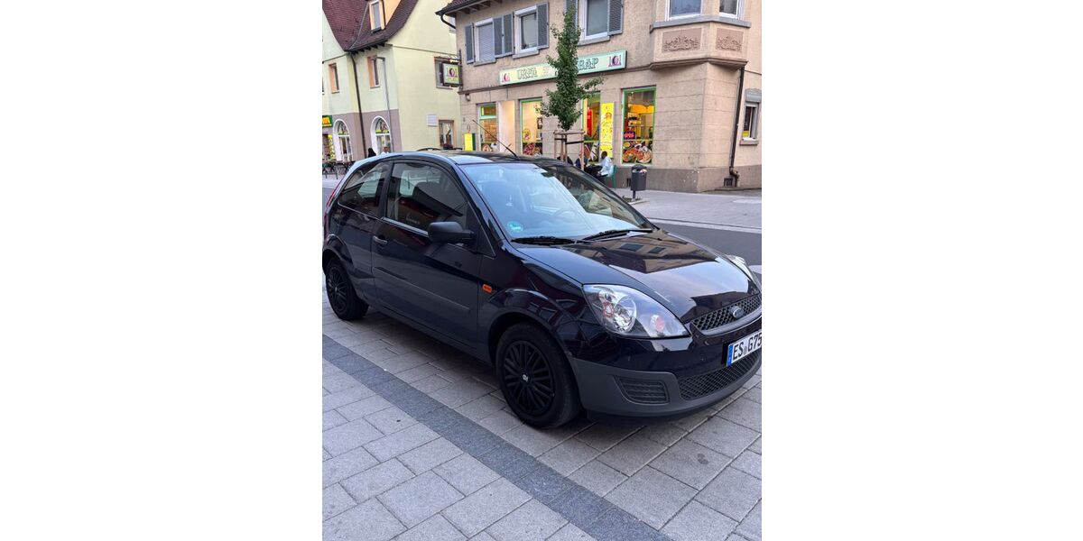Ford Fiesta 156.000 km 1.750 &euro; Kirchheim 73230