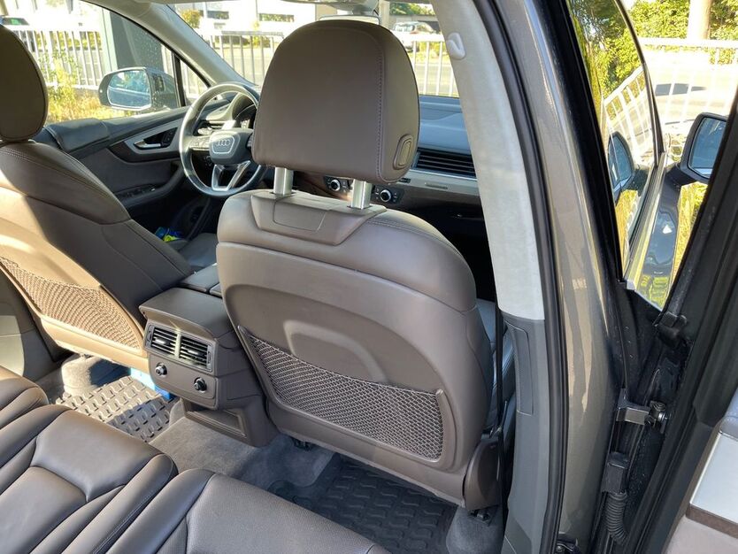 Audi Q7 94.000 km 33.500 € Kirchlengern 32278