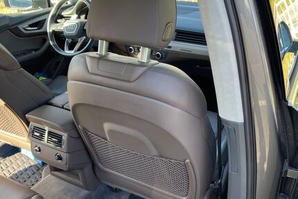Audi Q7 94.000 km 34.590 € Kirchlengern 32278