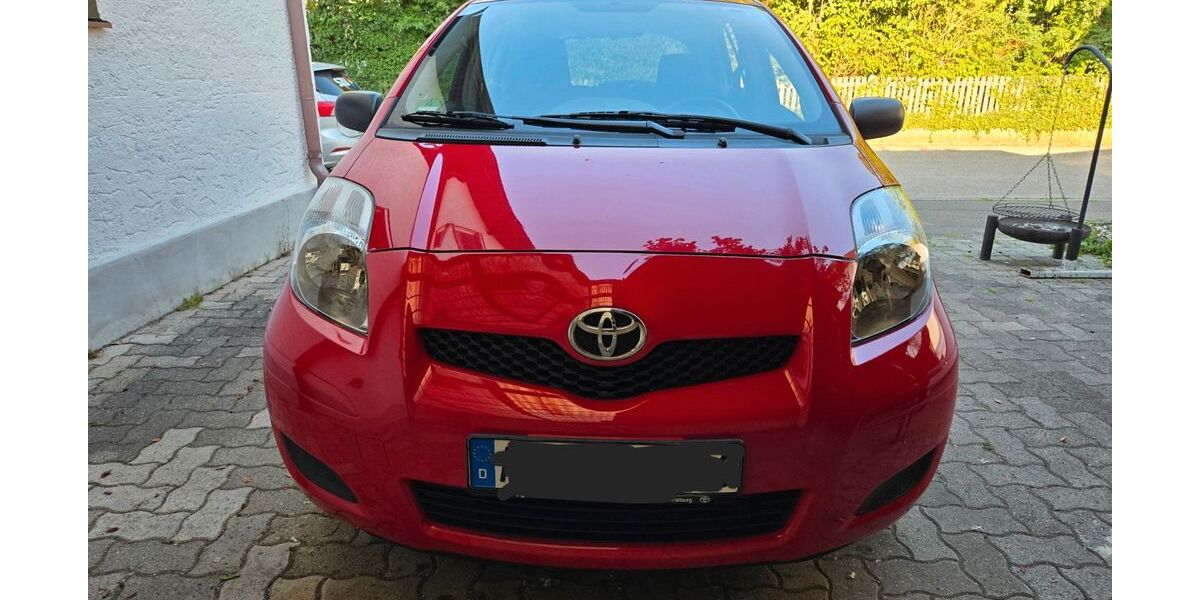 Toyota Yaris 108.000 km 3.400 &euro; Garching an der Alz 84518