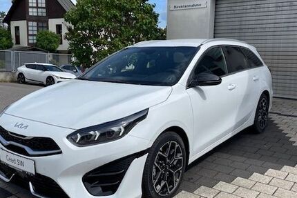 Kia ceed Sportswagon 1.500 km 31.990 &euro; Wiesbaden 65199