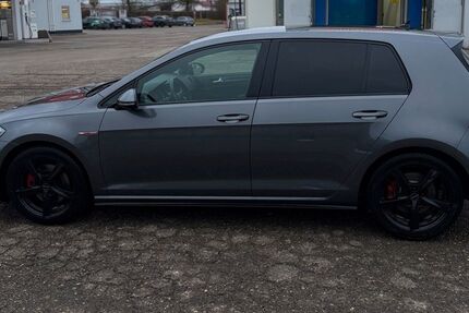 VW Golf 76.000 km 19.950 &euro; Nördlingen 86720