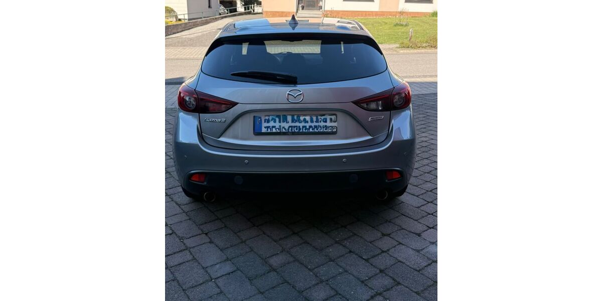 Mazda 3 110.000 km 10.500 &euro; Monzelfeld 54472