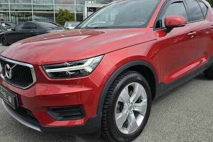 Volvo XC40 T4 MOMENTUM AWD/KLIMA/LEDER/ PRO-PAKET/LED 52.808 km 24.900 &euro; Villingen-Schwenningen 78054