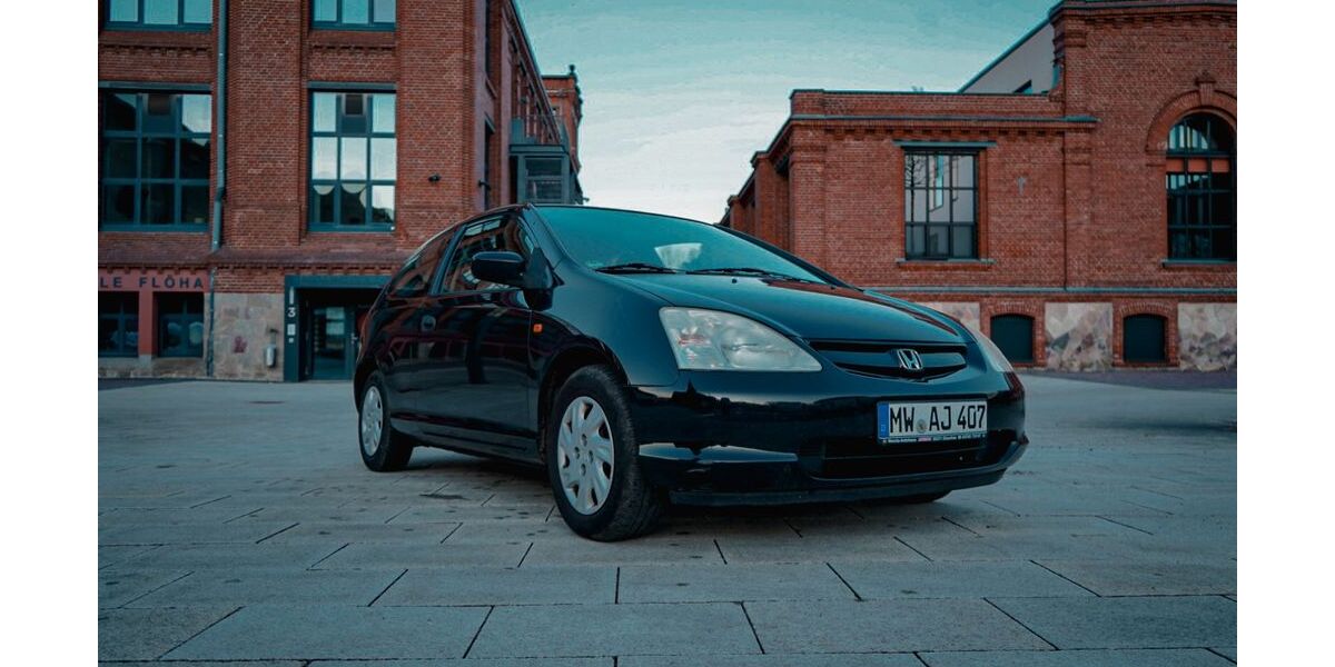 Honda Civic 199.999 km 2.500 &euro; Flöha 09557