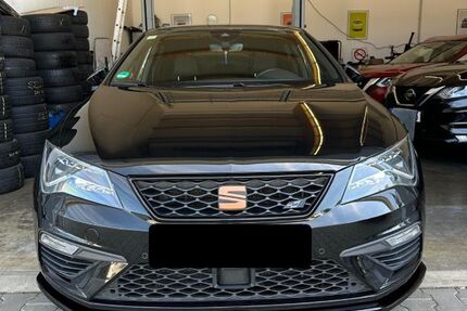 Seat Leon 102.000 km 22.000 € Ravensburg 88213