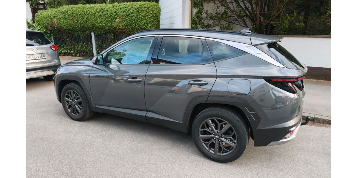 Hyundai TUCSON 30.000 km 22.000 &euro; München 81243