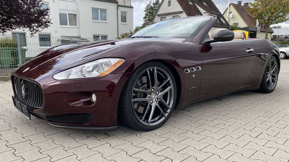 Maserati GranCabrio 49.000 km 69.972 &euro; Steinhagen 33803