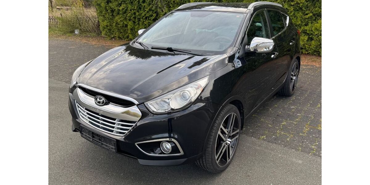 Hyundai TUCSON 84.400 km 10.000 &euro; Detmold 32760