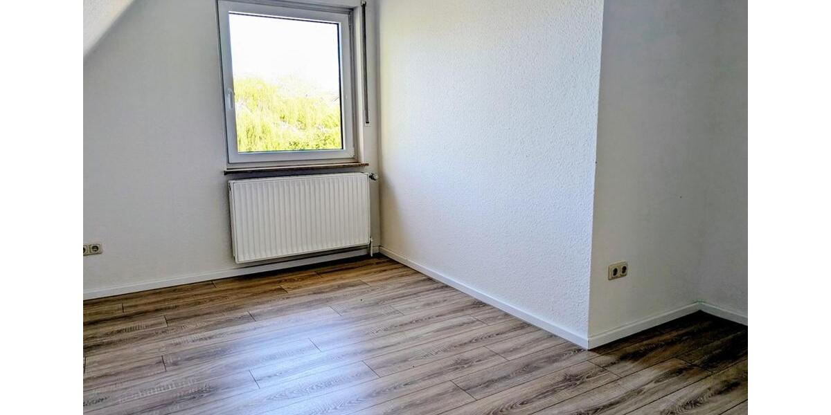 Einfamilienhaus Elsfleth - 6.5 Zimmer, 155 m&sup2;, 1.150&euro; | Angebot:26675545