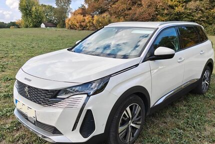 Peugeot 5008 51.000 km 28.995 &euro; Lorch 73547