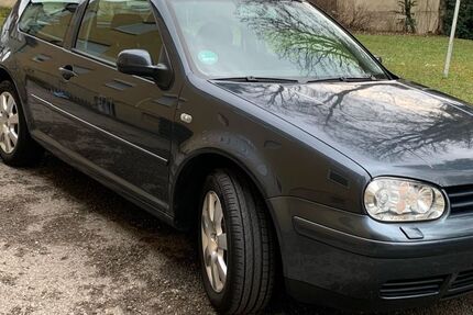 VW Golf 216.000 km 2.900 &euro; Kaufbeuren 87600