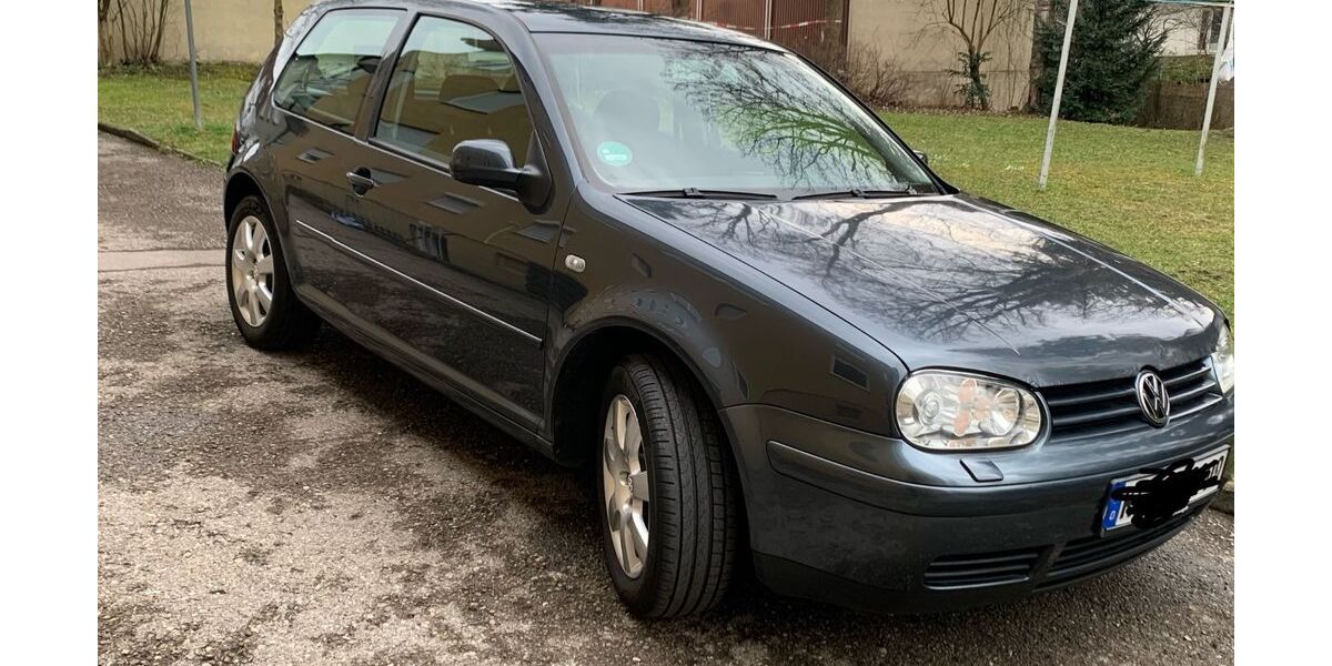 VW Golf 216.000 km 2.900 &euro; Kaufbeuren 87600