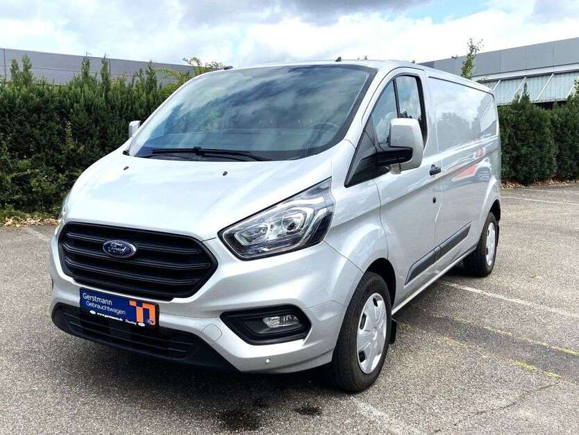 Ford Transit Custom 78.017 km 23.480 € Düsseldorf 40589