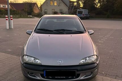 Opel Tigra 51.000 km 2.400 &euro; Dinklage 49413