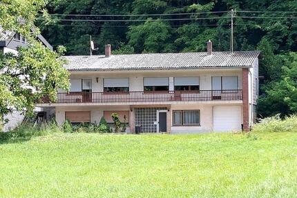 Haus Rehlingen-Siersburg Siersburg - 7 Zimmer, 200 m&sup2;, 350.000&euro; | Angebot:26824251