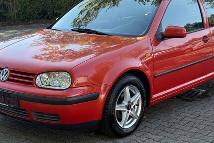 VW Golf 126.000 km 2.497 &euro; Rüsselsheim 65428