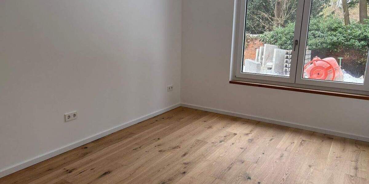 Etagenwohnung Hannover Döhren - 3 Zimmer, 100 m&sup2;, 1.450&euro; | Angebot:24594302