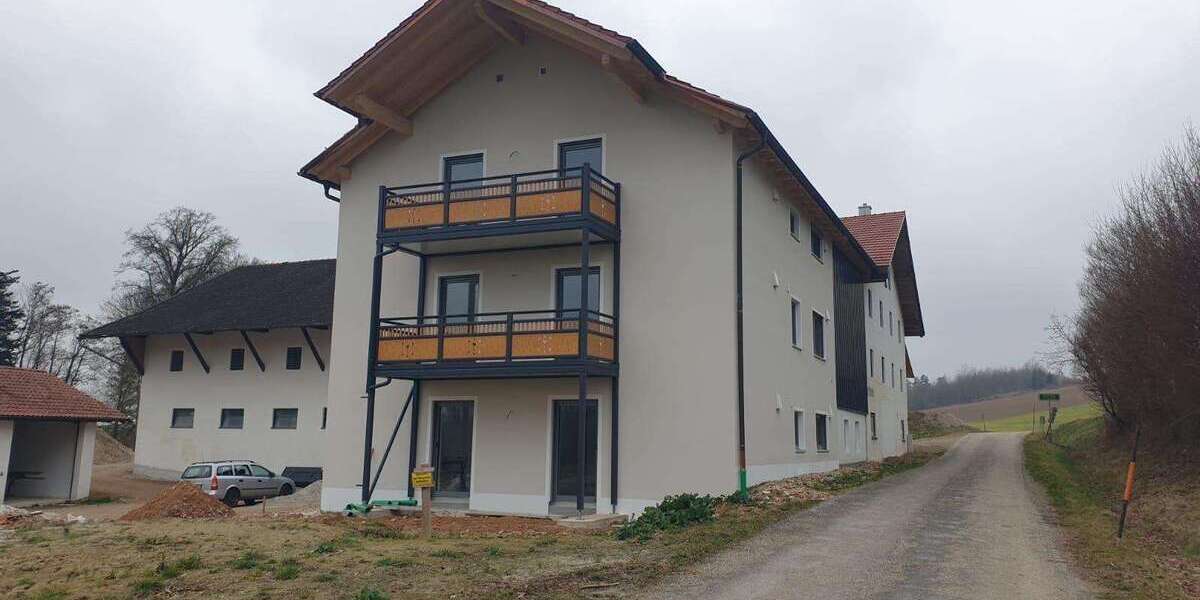 Etagenwohnung Dorfen - 3.5 Zimmer, 80 m&sup2;, 960&euro; | Angebot:26853120