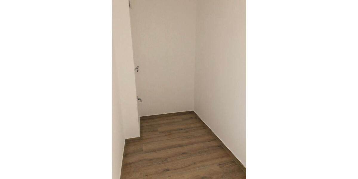 Etagenwohnung Burghausen - 3 Zimmer, 107 m&sup2;, 1.390&euro; | Angebot:26345451
