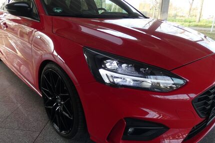 Ford Focus 90.517 km 14.599 &euro; Mainz 55120