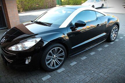 Peugeot RCZ