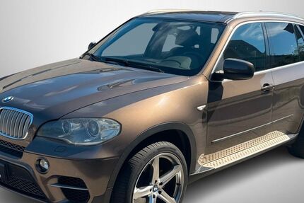 BMW X5 267.355 km 10.600 &euro; Potsdam 14480