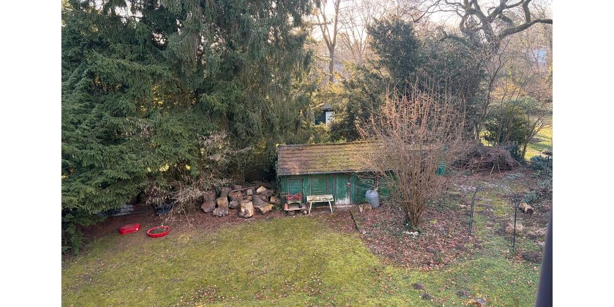 Etagenwohnung Kassel Nordshausen - 4 Zimmer, 150 m&sup2;, 1.500&euro; | Angebot:25515595