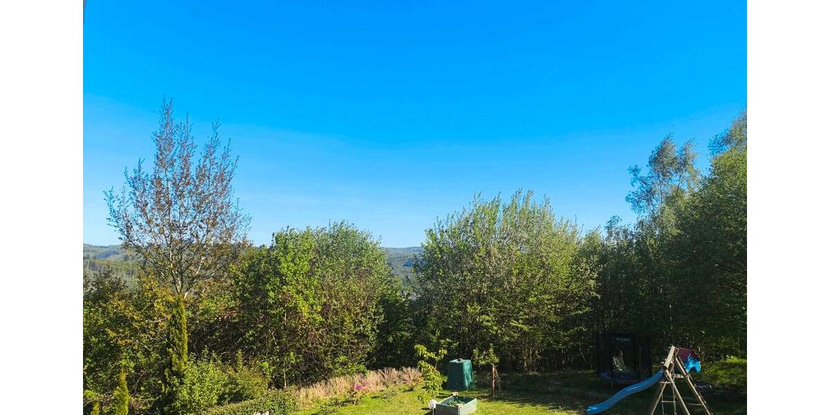 Terrassenwohnung Bergneustadt - 3 Zimmer, 114 m&sup2;, 1.100&euro; | Angebot:26384282