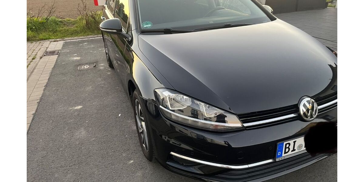 VW Golf 130.000 km 12.100 &euro; Bielefeld 33619
