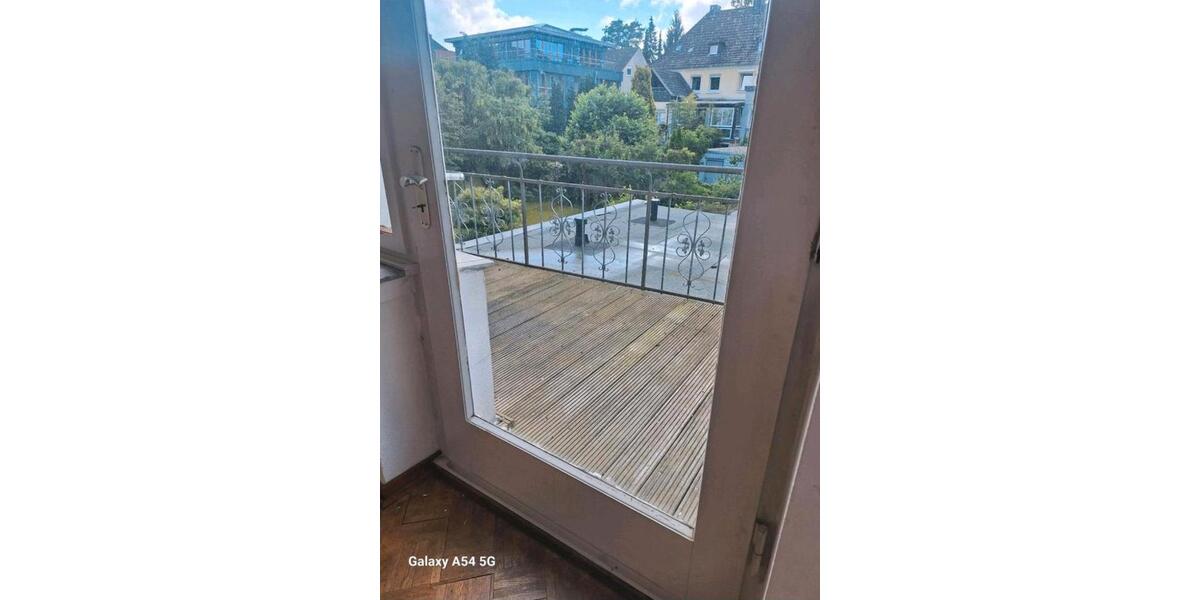 Etagenwohnung Mönchengladbach Nord - 5 Zimmer, 170 m&sup2;, 2.000&euro; | Angebot:24366967