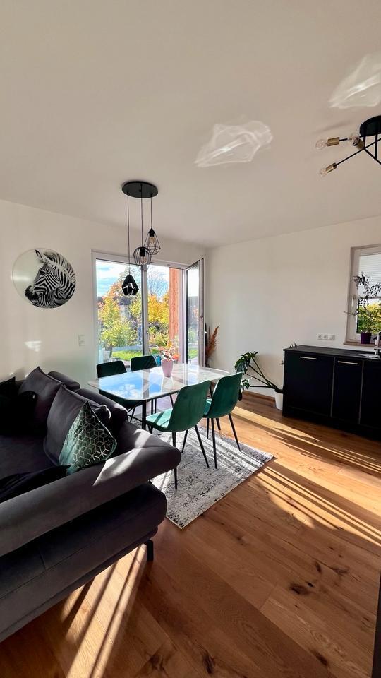 Sonnige 3-Zimmer Terrassenwohnung mit Garten zimmer