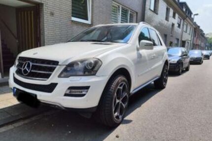 Mercedes-Benz ML 350 367.000 km 9.500 &euro; Bad Orb 63619