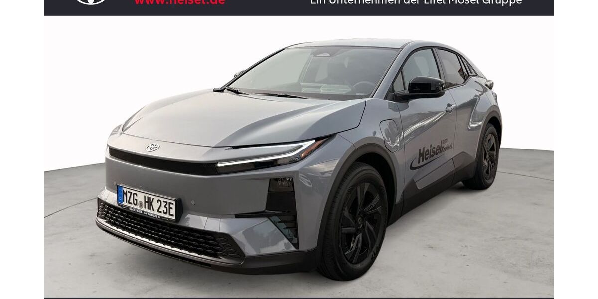Toyota C-HR 3.000 km 41.760 &euro; Merzig 66663