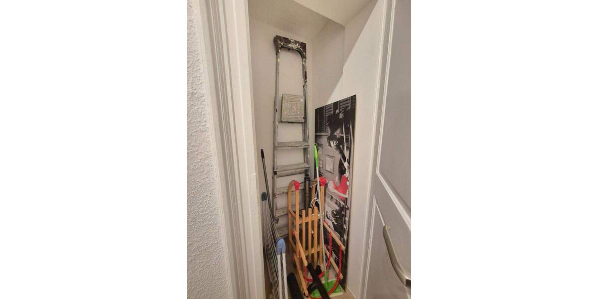 Etagenwohnung Riesa Innenstadt - 3 Zimmer, 105 m&sup2;, 129.000&euro; | Angebot:25775291