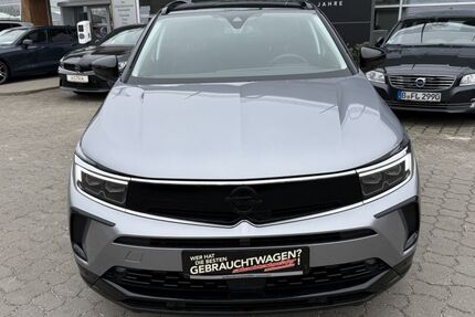 Opel Grandland (X) 23.970 km 21.890 € Potsdam 14482