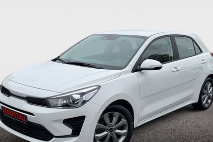Kia Rio 28.344 km 14.979 &euro; Elsdorf (bei Köln) 50189