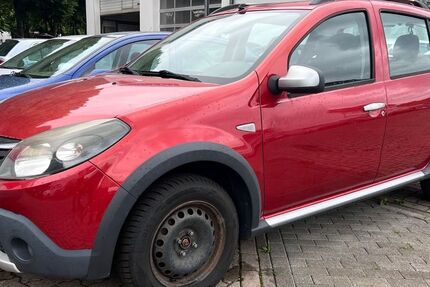 Dacia Sandero 210.000 km 1.990 € Bremen 28207