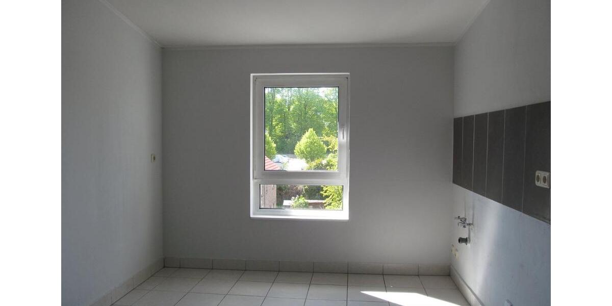 Etagenwohnung Preetz - 3 Zimmer, 96 m&sup2;, 938&euro; | Angebot:26517794
