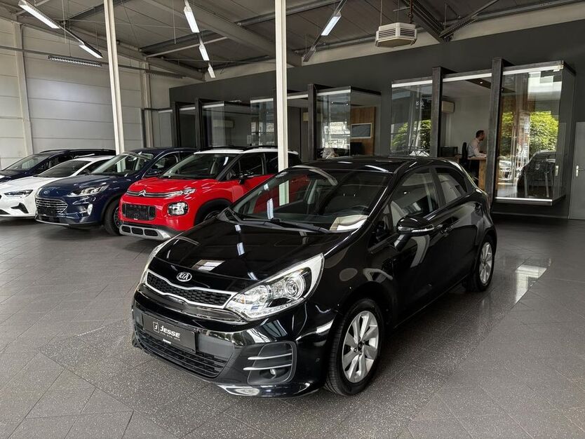 Kia Rio 152.700 km 8.490 € Ibbenbüren 49477